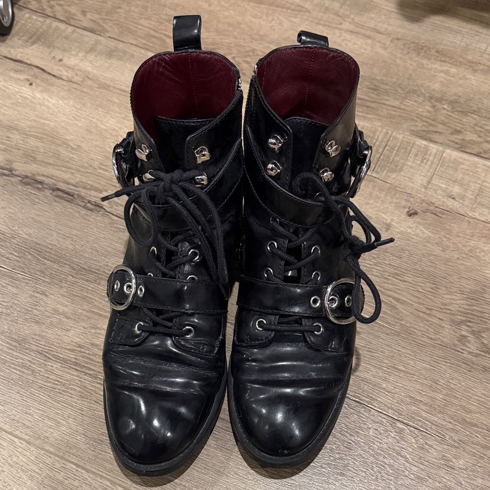 Marc Jacobs Black Leather Ankle Boots